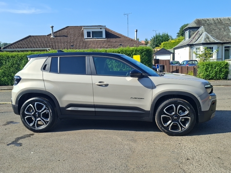 Jeep Avenger 1.2 Summit Beige #4
