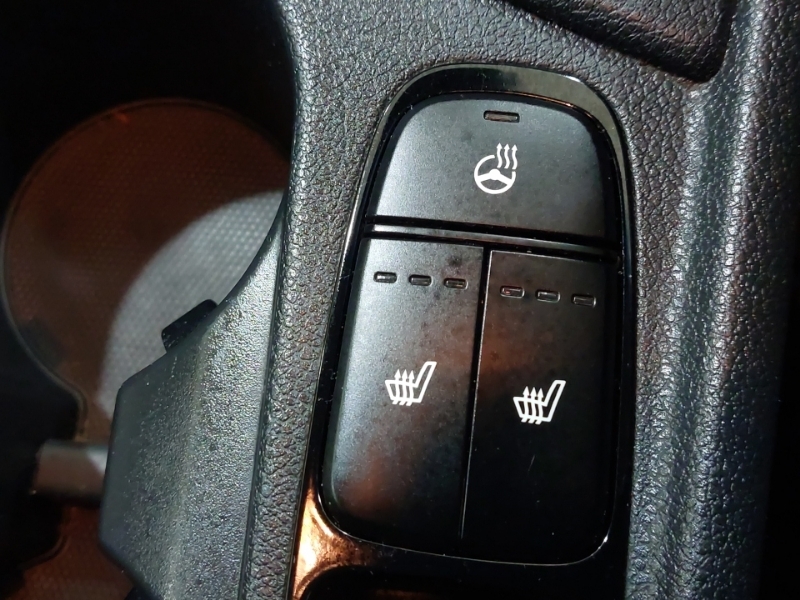 Kia Niro Estate 4  #16