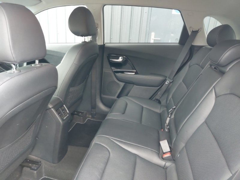 Kia Niro 1.6 Gdi Hybrid 3 Dct White #6