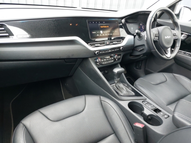 Kia Niro Gdi 4 Dct White #17