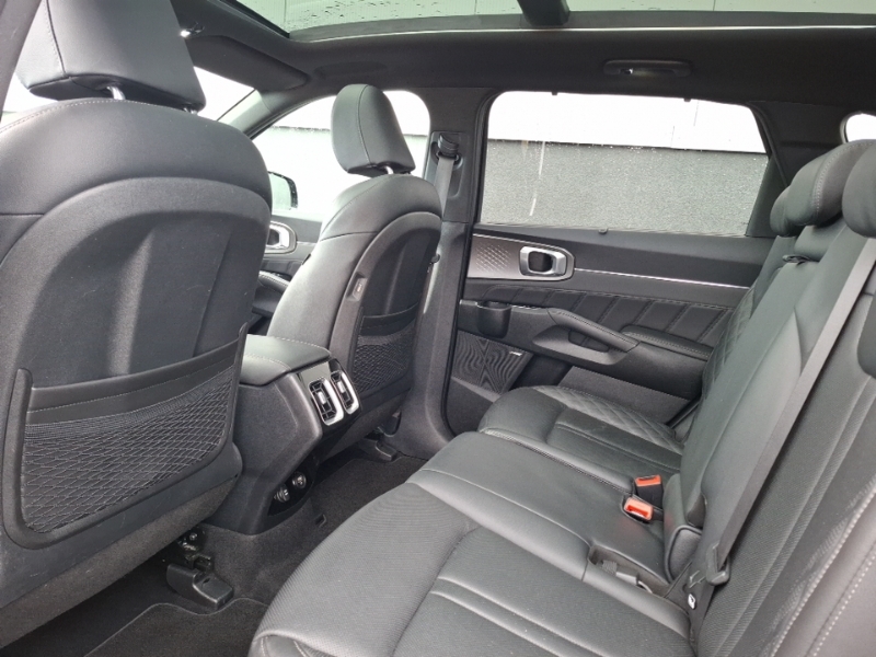 Kia Sorento 1.6 T-gdi Hev Edition SV73HOJ Black #6