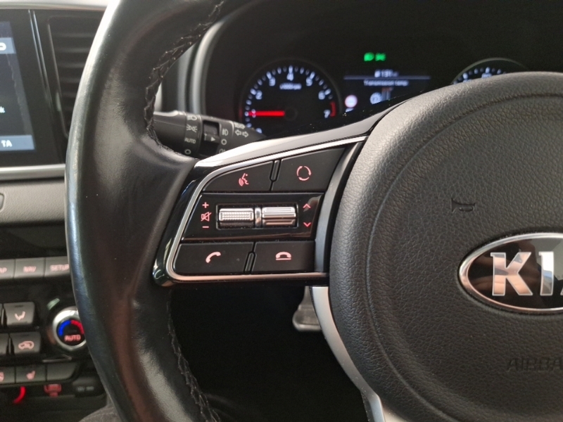 Kia Sportage Black #12