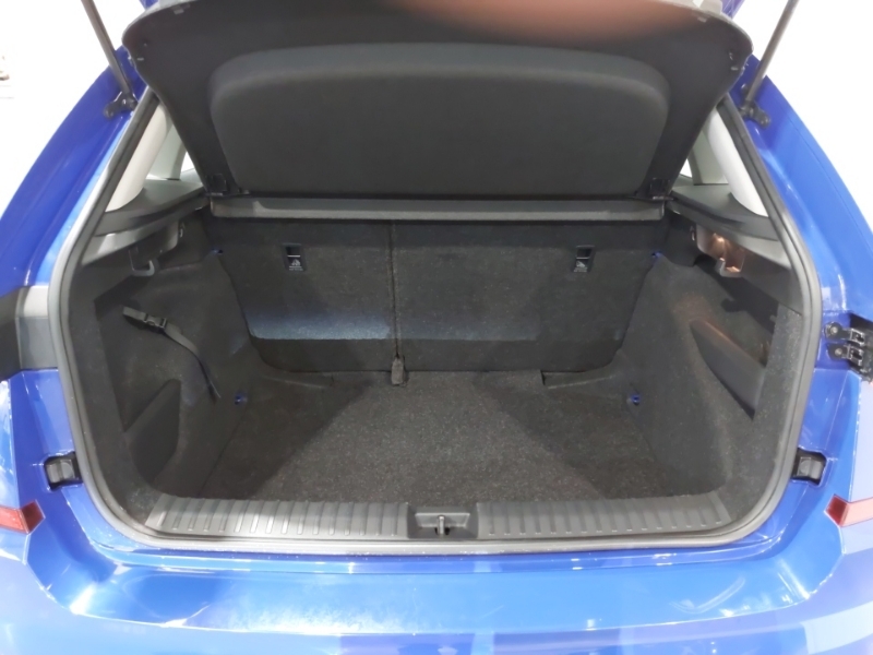 Skoda Kamiq Hatchback Blue #18