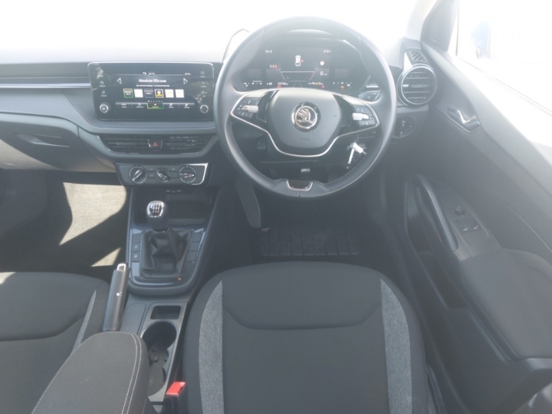 Skoda Fabia 1.0 Tsi Se Black #8