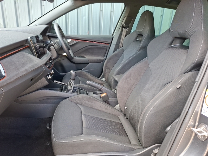 Skoda Kamiq 1.0 Tsi Design Edition Grey #5