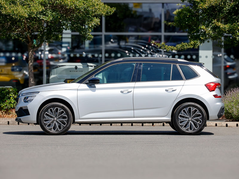 Skoda Kamiq 1.0 Tsi Design Edition SG75RZA Silver #4