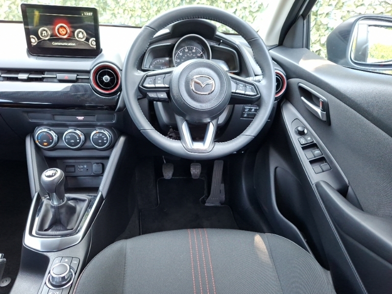 Mazda 2 1.5I Hybrid Exclusive Line Cvt White #8