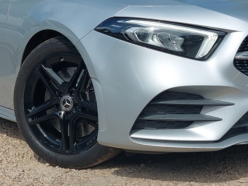 Mercedes-Benz A Class A180d Amg Line Premium Plus White #20
