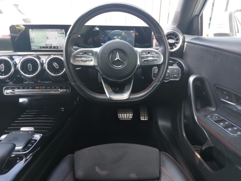 Mercedes-Benz A Class A180d Amg Line Premium Plus White #8