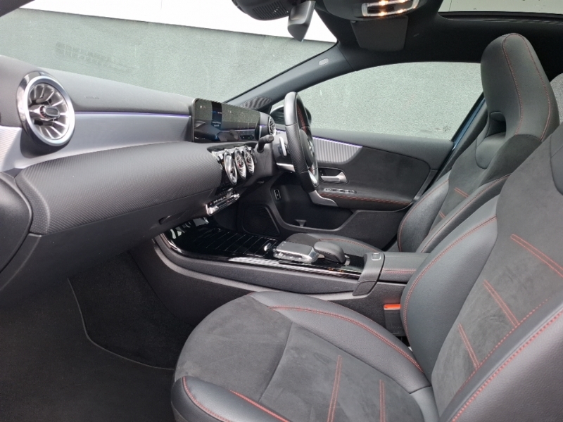 Mercedes-Benz A Class A250e Amg Line Premium Plus Night Edition LM72KRU Blue #5