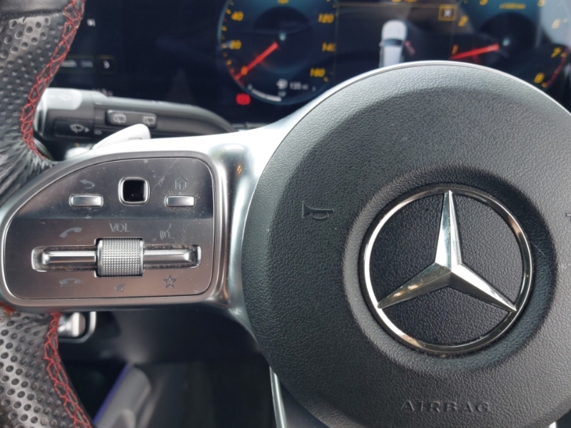 Mercedes-Benz GLB Class 200 Amg Line Premium Plus Blue #12