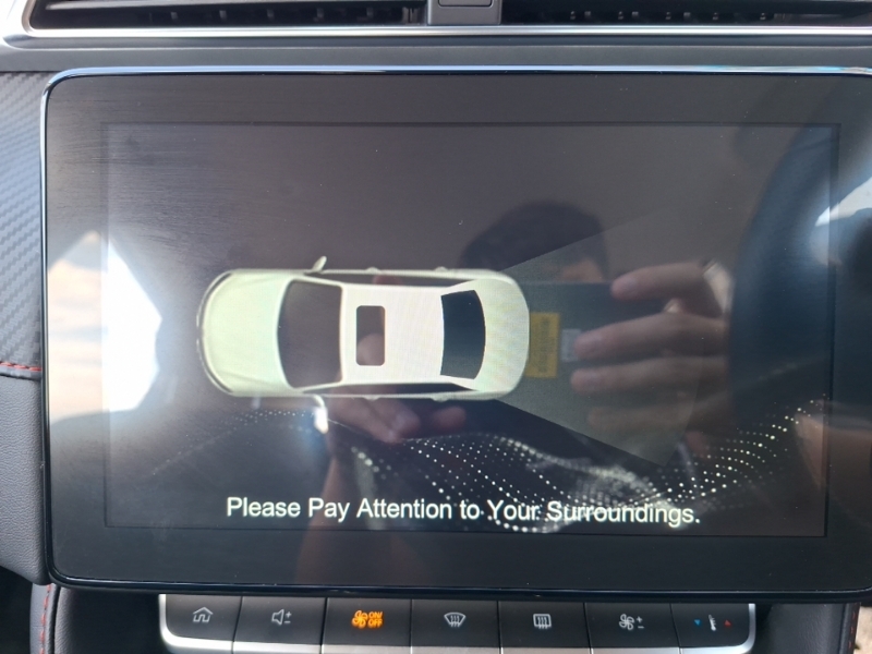 MG ZS 1.0T Gdi Exclusive Dct Silver #9