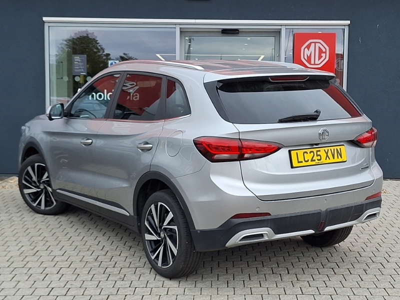 MG ZS 1.5 Hybrid Trophy Silver #2