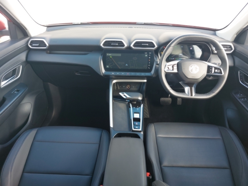 MG ZS 1.5 Hybrid Trophy Red #3