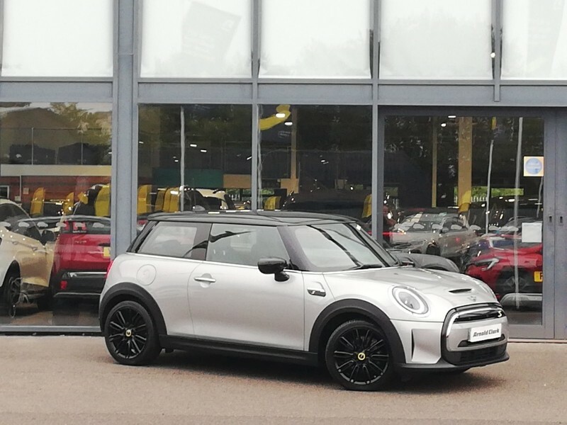 Mini Hatch 135Kw Cooper S Level 2 33Kwh Silver