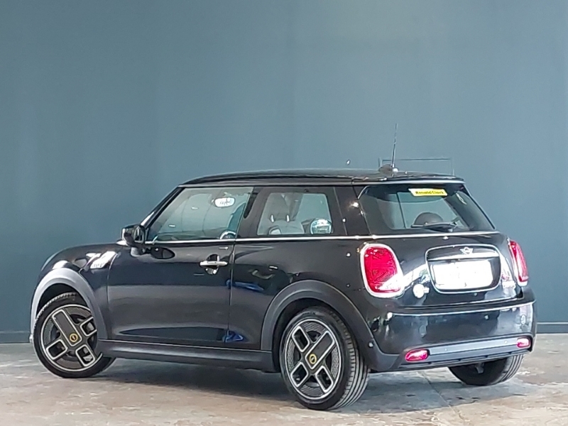 Mini Hatch 135Kw Cooper S Level 2 33Kwh Black #2