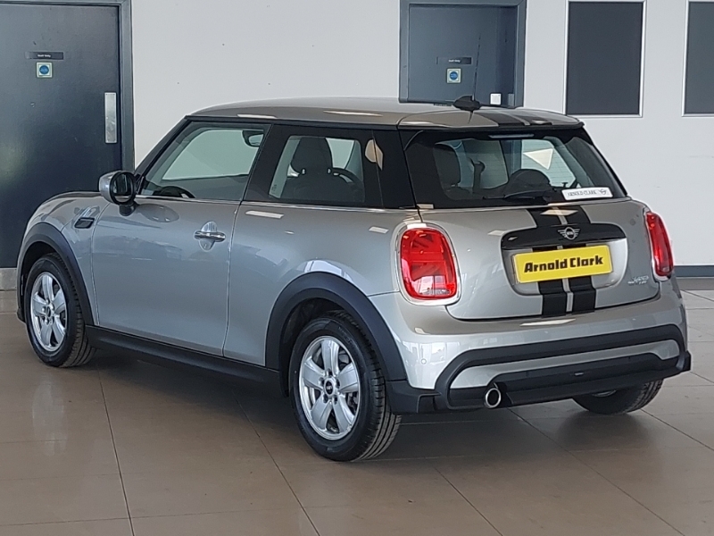 Mini Hatch 1.5 Cooper Classic Premium Silver #2