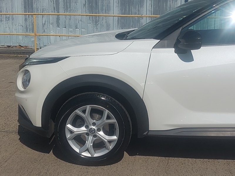 Nissan Juke 1.0 Dig-t Acenta Silver #19