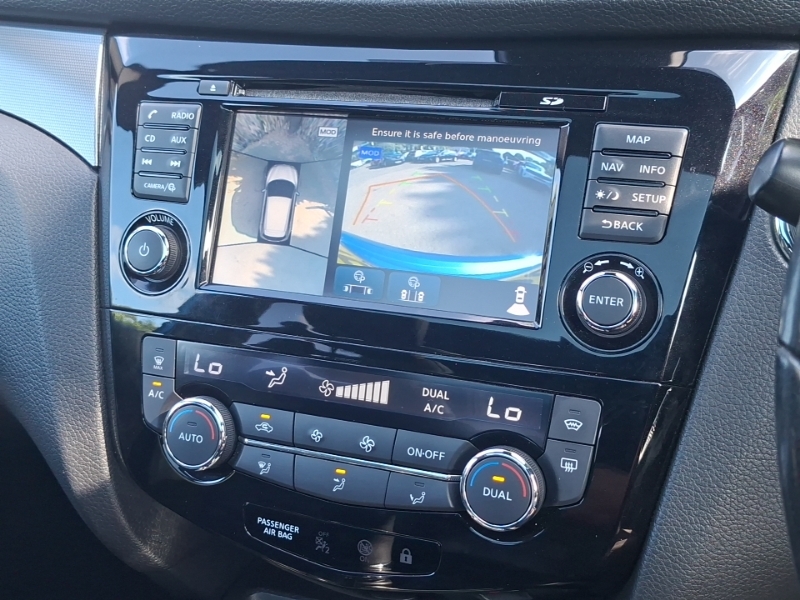 Nissan Qashqai Dci Tekna Red #9