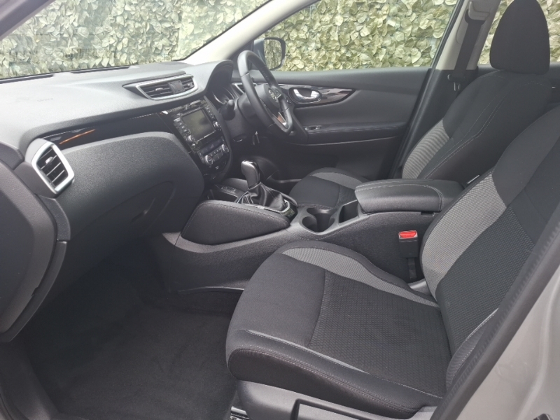 Nissan Qashqai 1.3 Dig-t 160 157 Acenta Premium Dct Silver #5