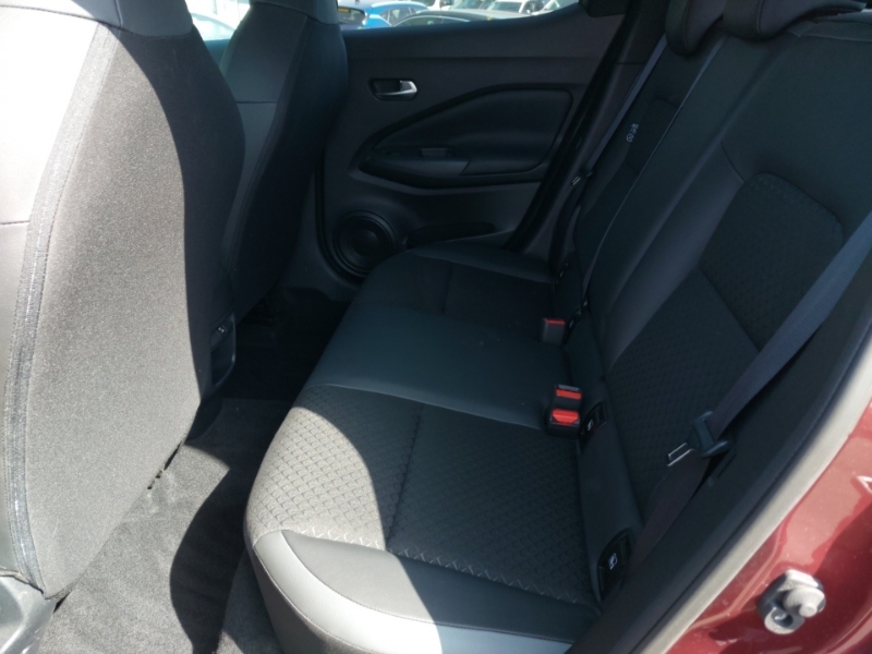 Nissan Juke 1.6 Hybrid N-connecta Red #6