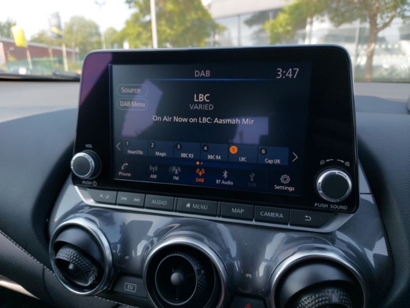 Nissan Juke N-connecta Grey #11