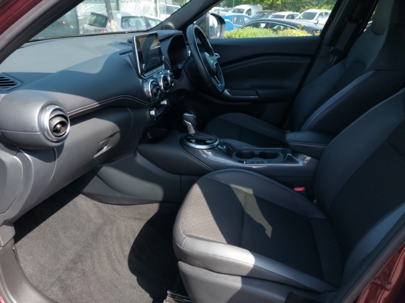 Nissan Juke 1.6 Hybrid N-connecta Red #5