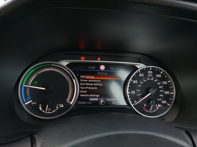 Nissan Juke N-connecta Grey #15