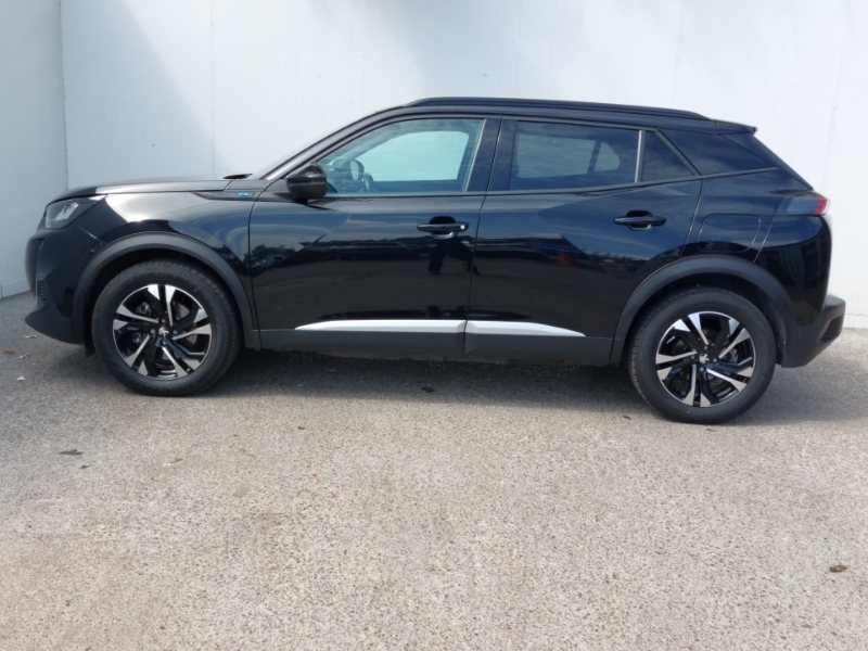 Peugeot e-2008 100Kw Allure Premium 50Kwh Black #4