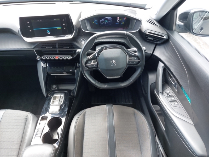 Peugeot e-2008 Allure Premium Grey #8