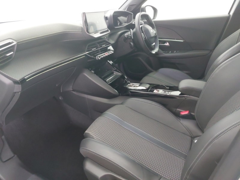 Peugeot 2008 1.2 Puretech 130 Gt Eat8 White #5