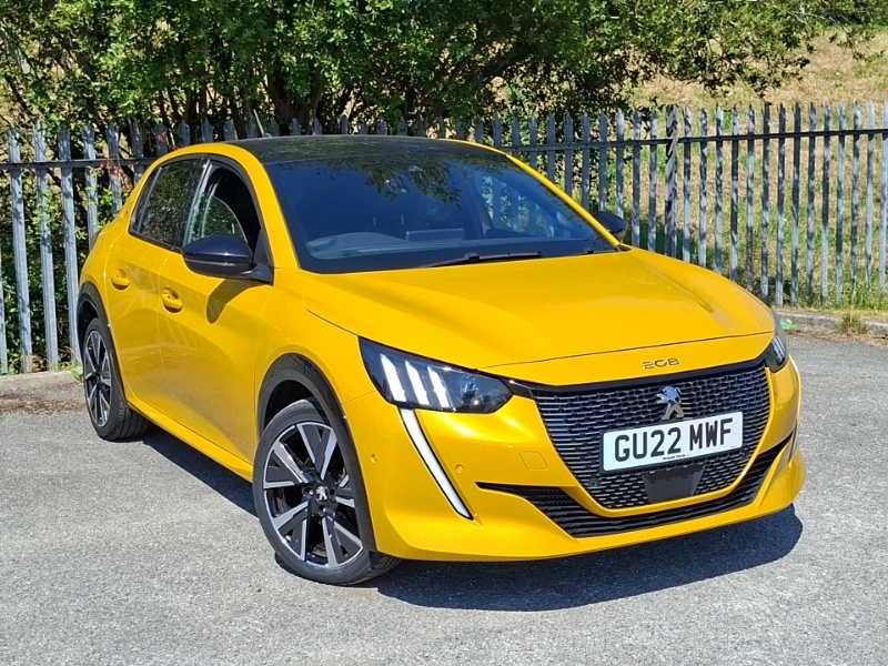 Peugeot 208 1.2 Puretech 100 Gt Eat8 Yellow