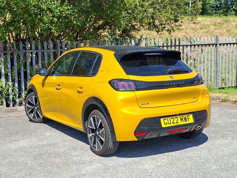 Peugeot 208 1.2 Puretech 100 Gt Eat8 Yellow #2