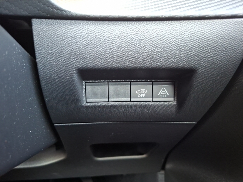 Peugeot 208 1.2 Puretech Active Premium Grey #16