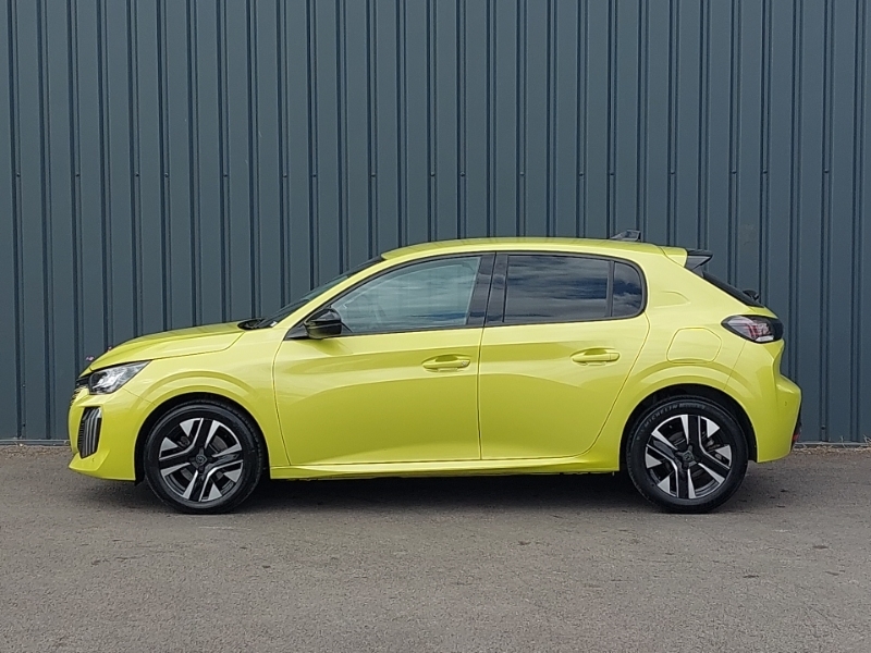 Peugeot 208 1.2 Puretech 100 Allure CP25KWO Yellow #4
