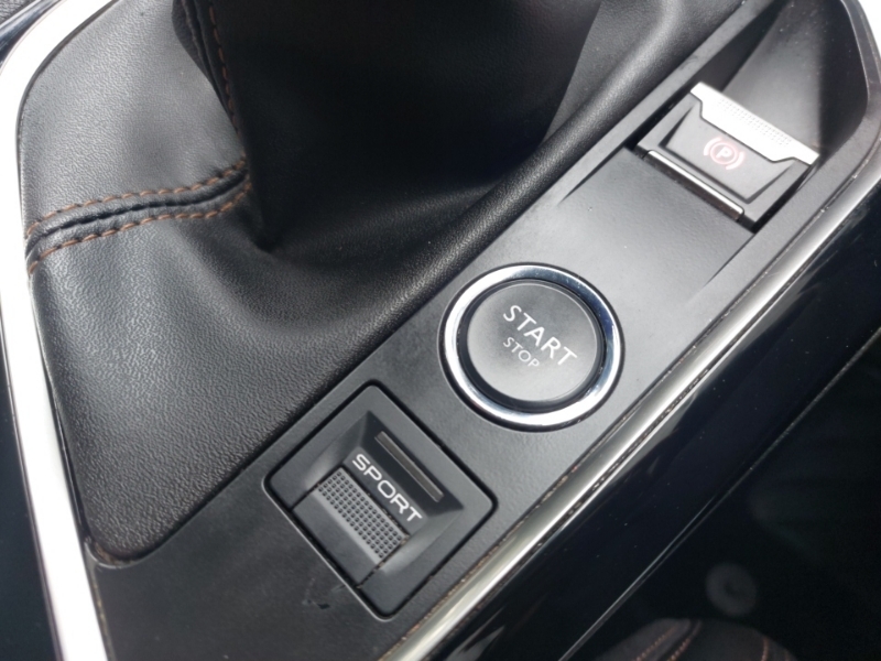 Peugeot 3008 Puretech Active  #15
