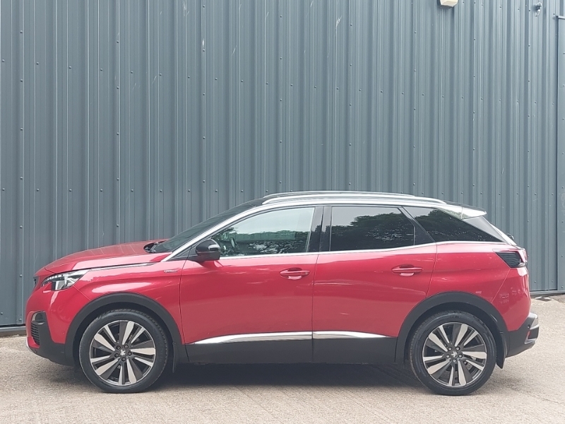 Peugeot 3008 1.5 Bluehdi Gt Line Premium Red #4