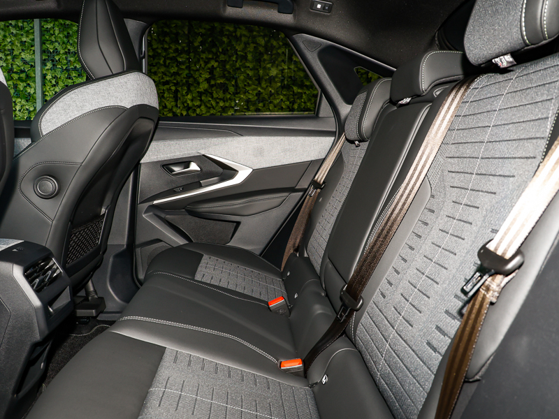 Peugeot 3008 1.2 Hybrid 145 Gt E-dsc6 Grey #6