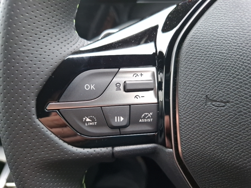 Peugeot 408 1.2 Hybrid 145 Gt Premium E-dsc6 Red #12