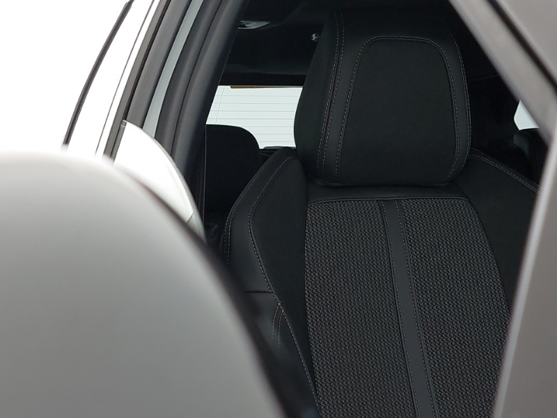 Peugeot 5008 Puretech Ss Gt Black #17