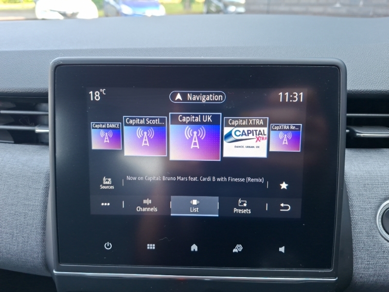 Renault Clio Renault Clio 1.6 E-tech Full Hybrid 145 Esprit Alp Blue #11