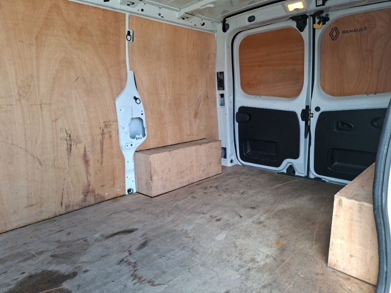 Renault Trafic Sl30 Blue Dci 130 Advance Van White #6