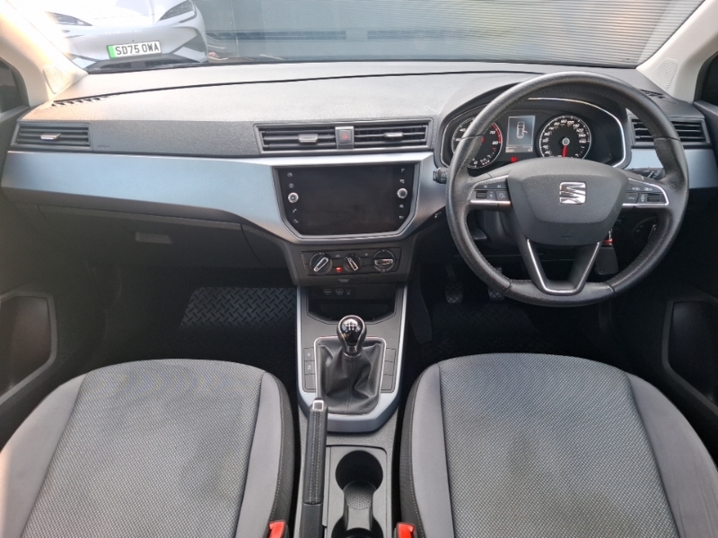 Seat Arona 1.0 Tsi Se Technology Black #3
