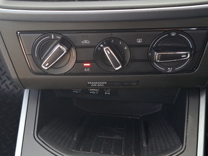 Seat Arona 1.0 Tsi 95Ps Se Technology Suv Silver #17
