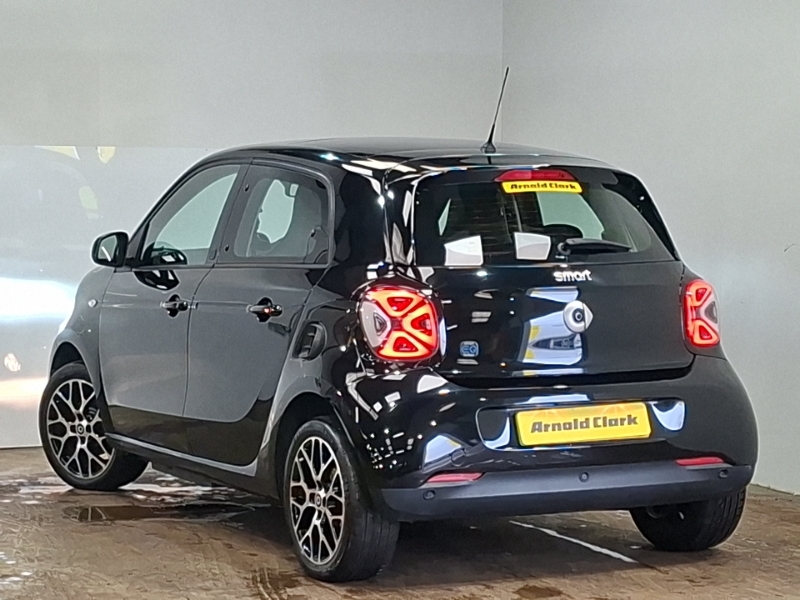 Smart Forfour 60Kw Eq Prime Exclusive 17Kwh 22Kwch Black #2