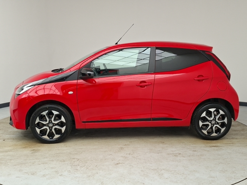 Toyota Aygo 1.0 Vvt-i X-trend Tss SC21AYP Red #4