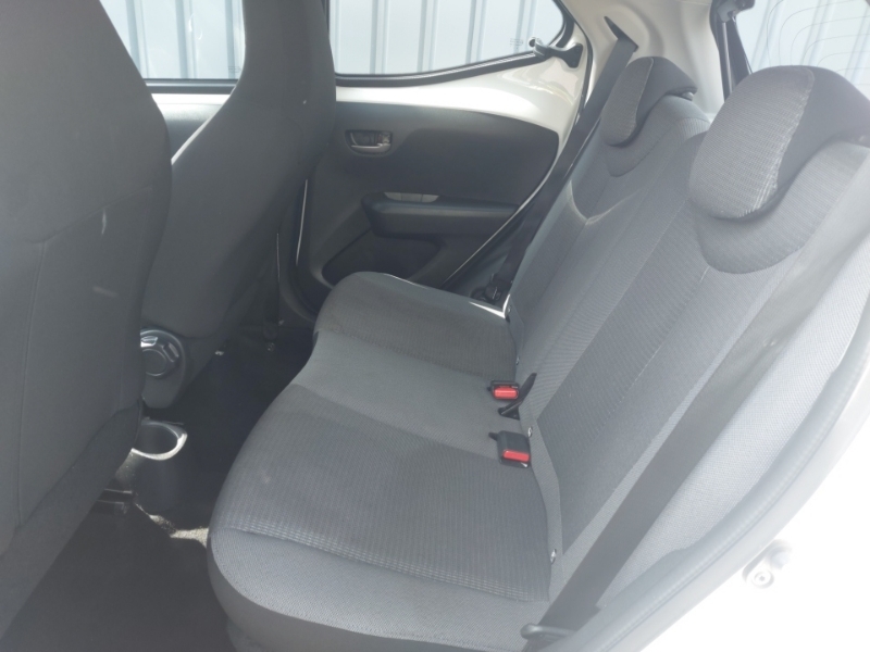 Toyota Aygo Hatchback Black #7