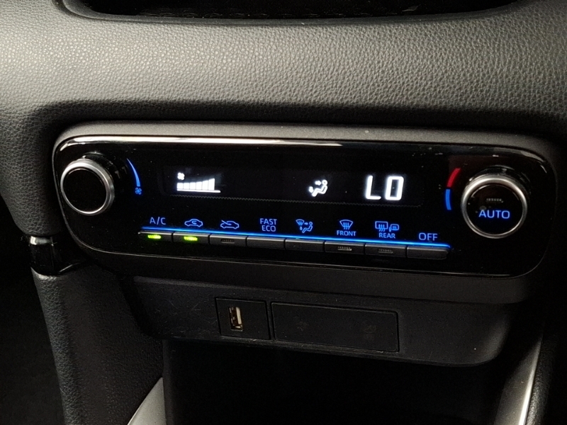 Toyota Yaris Dynamic Grey #10