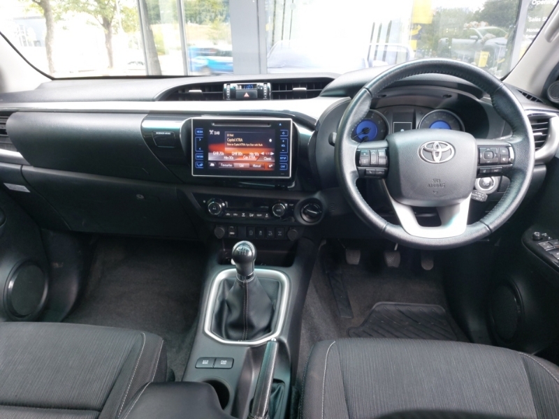 Toyota HILUX Invincible Dcab Pick Up 2.4 D-4d Silver #3