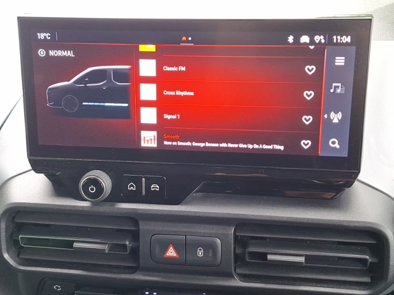 Vauxhall Combo-e Life 52Kwh Ultimate 7.4Kw Charger #11